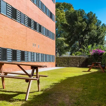 Micampus Estanislao Del Campo, Student Апартаменты *