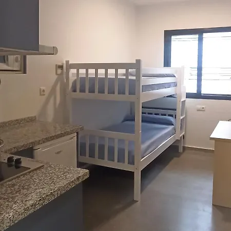 Micampus Estanislao Del Campo, Student * Севилья
